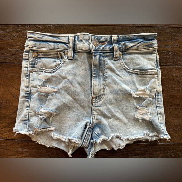 American Eagle Distressed High-Rise Shortie Denim Shorts- size 2 - Picture 1 of 6